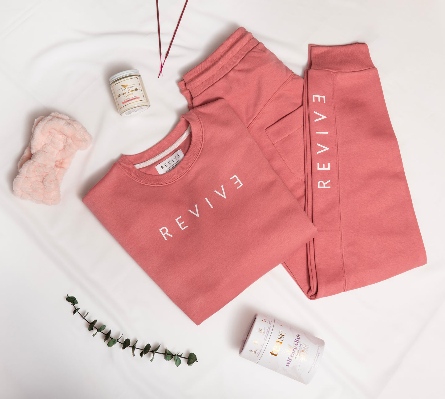 Two Piece Lounge Set. Cropped Sweatshirt and Jogger - Dusty Rose