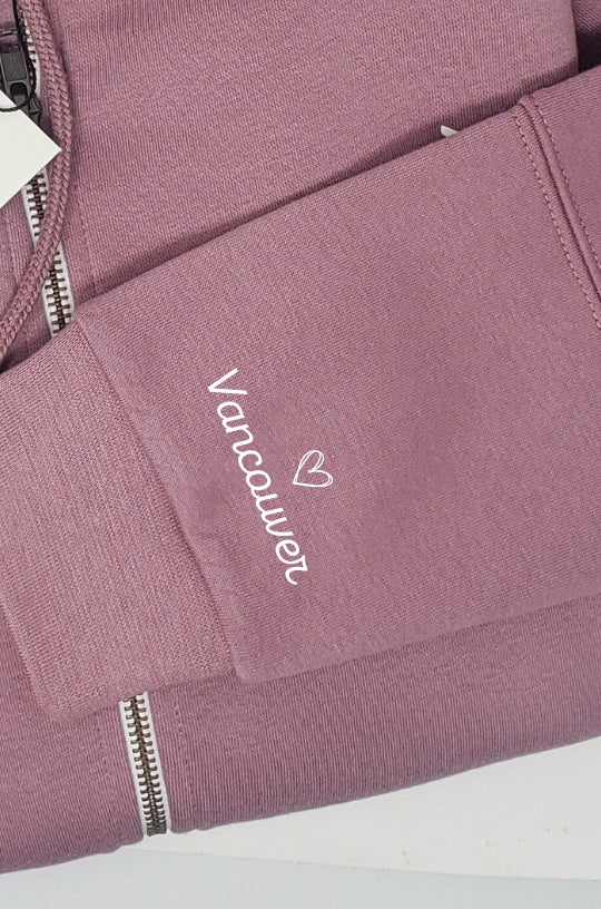 Personalize your lounge sets