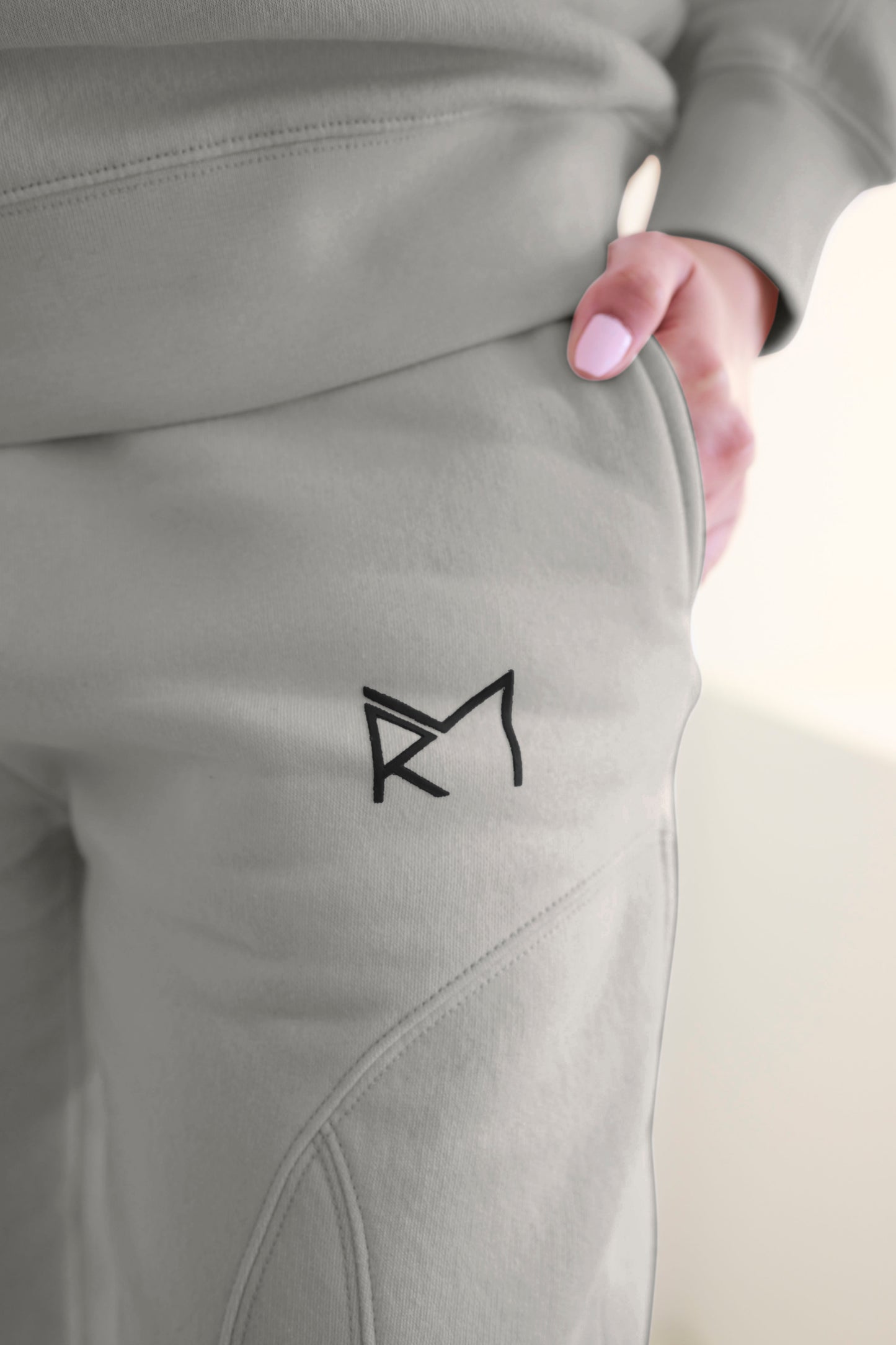 Panelled Jogger - Grey Heather