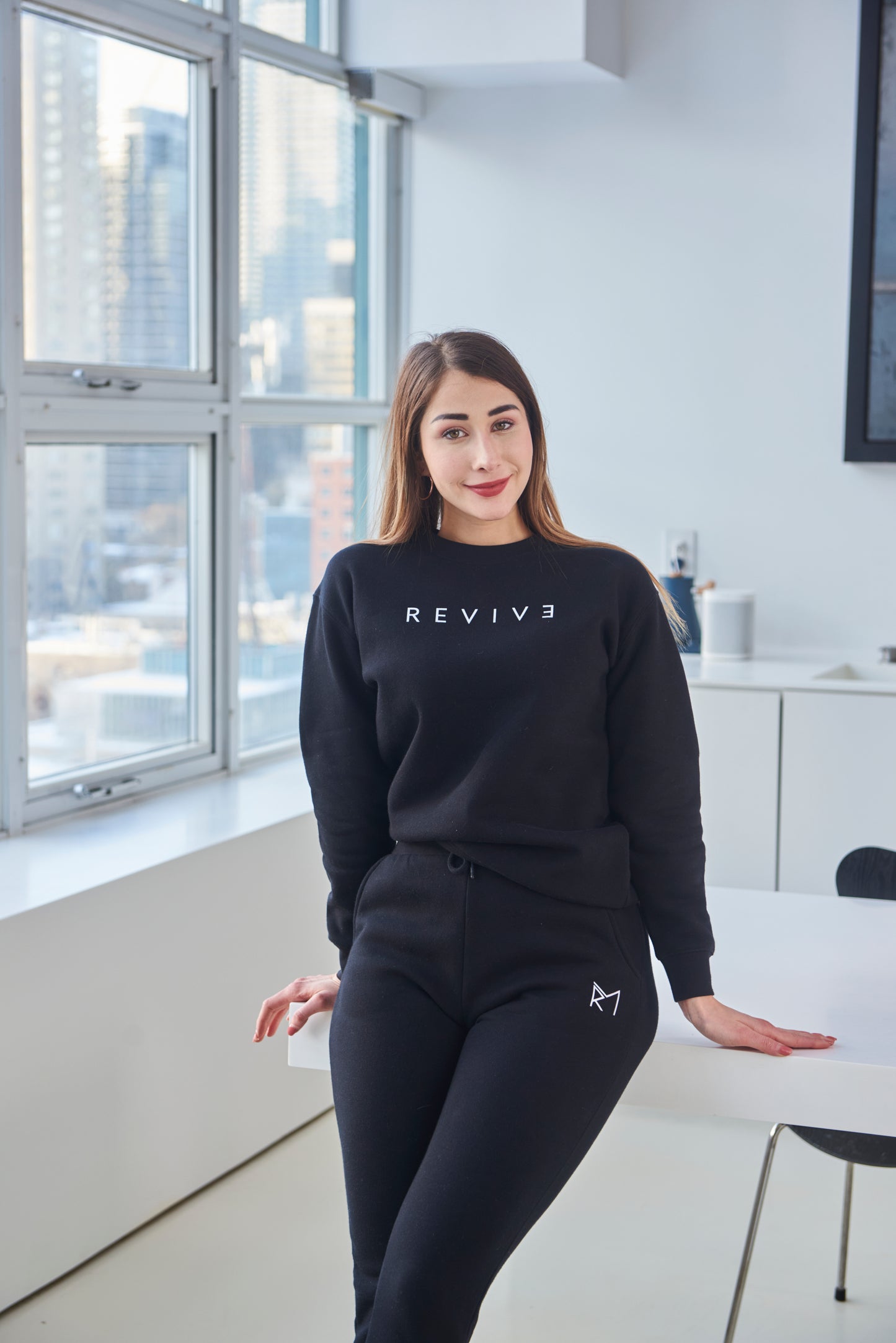 Crew Neck Jumper - Black