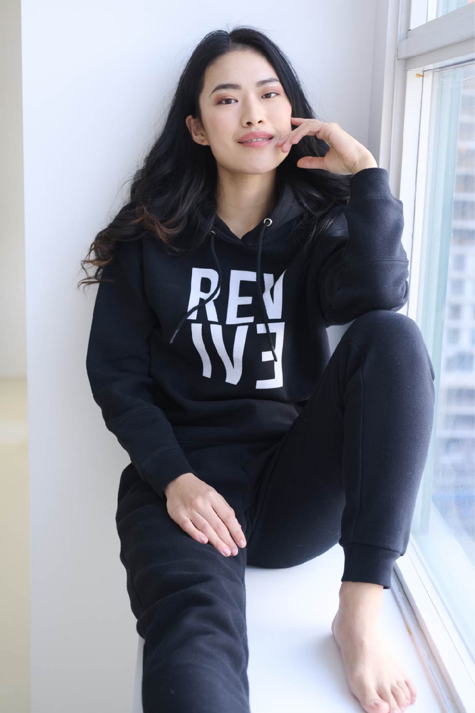 Two Piece Lounge Set. Hooded Sweatshirt and Jogger - Black