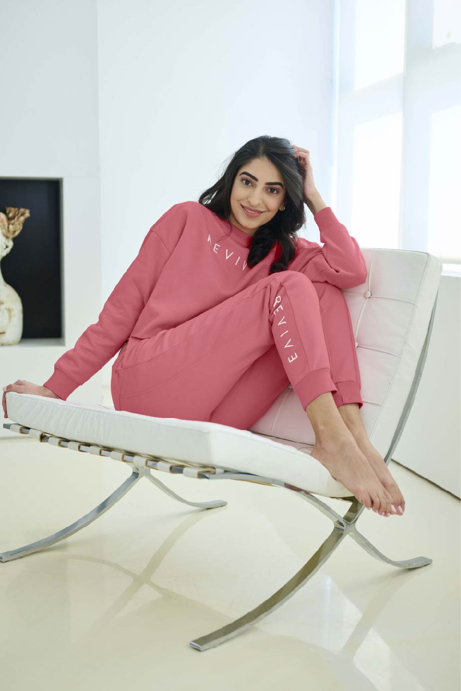 Two Piece Lounge Set. Cropped Sweatshirt and Jogger - Dusty Rose